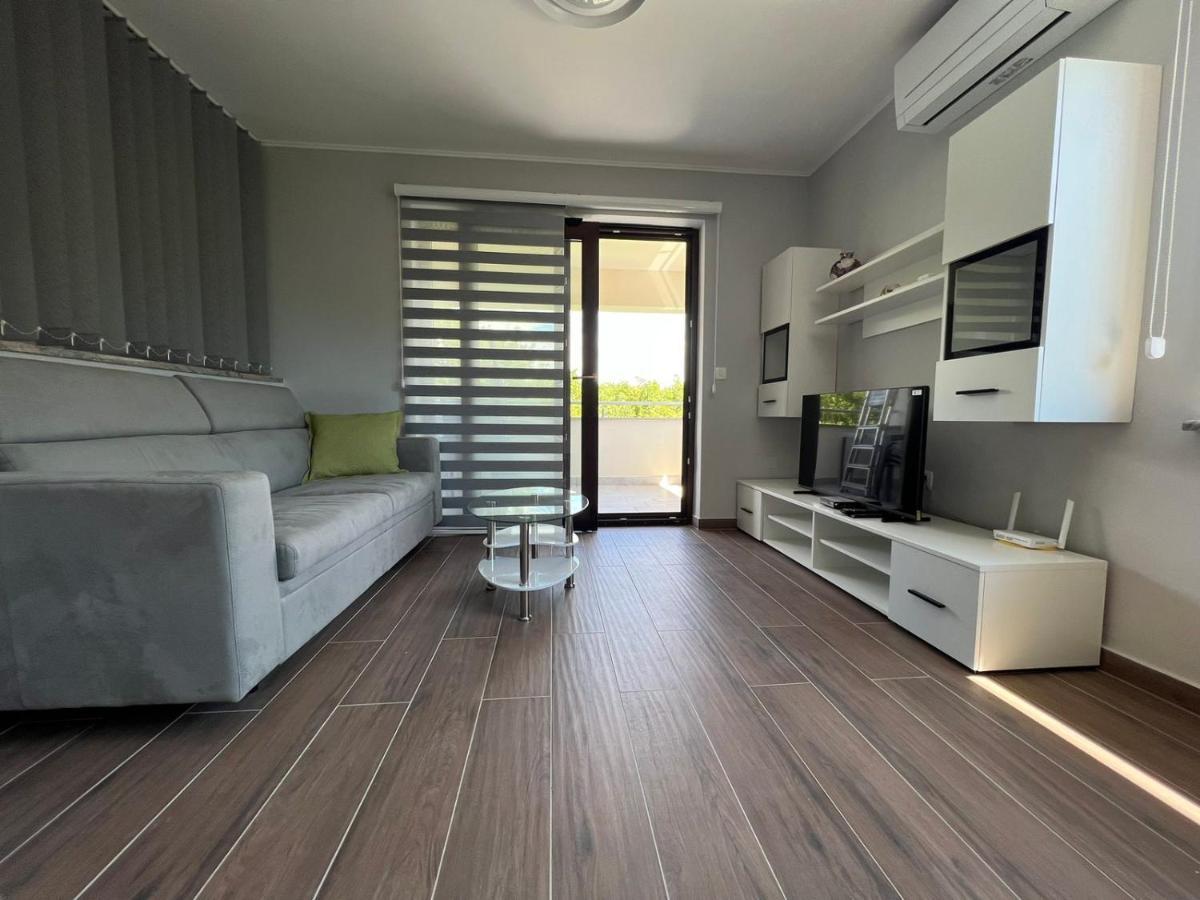 Apartman David Rijeka Bagian luar foto