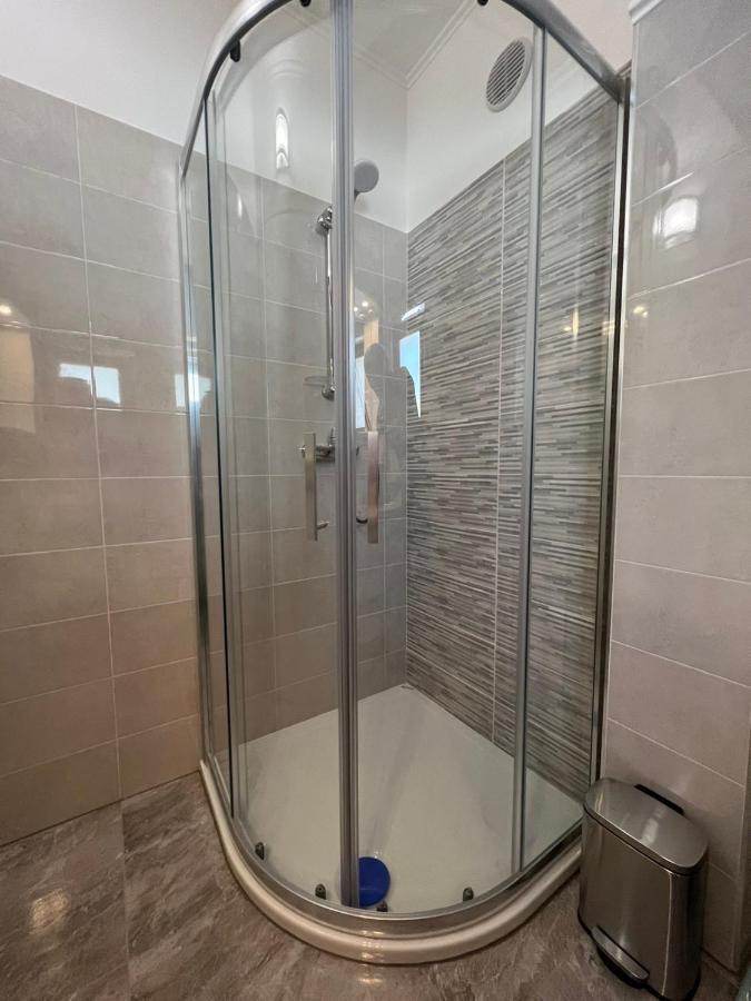 Apartman David Rijeka Bagian luar foto